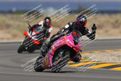 media/Sep-11-2022-SoCal Trackdays (Sun) [[81b7e951af]]/Turn 16 (945am)/